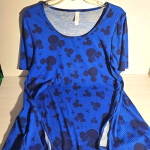Lularoe Medium Mickey& Minnie Icon Perfect-T Top